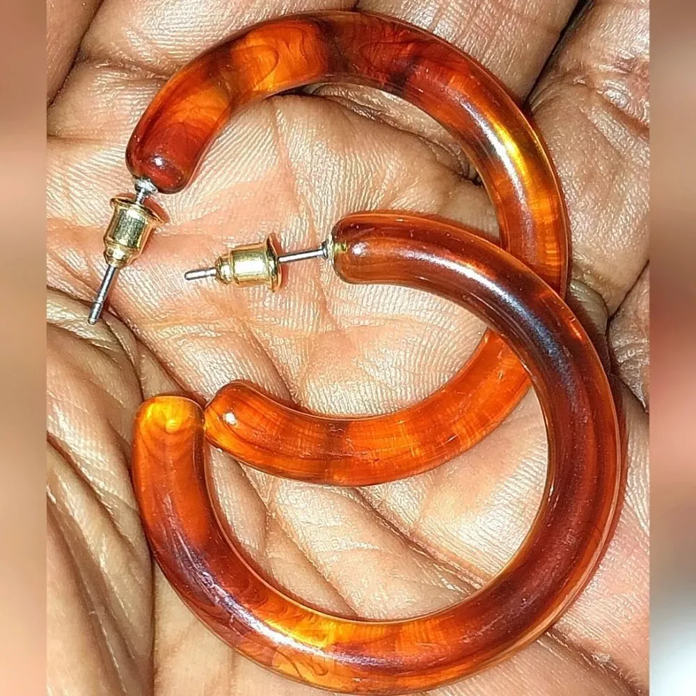 Ladies Super cute Brown Hoop Fashion Earrings